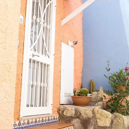 Bilocale Sul Lungomare Di Forio D'ischia - Serpico Sea & Apartamento *